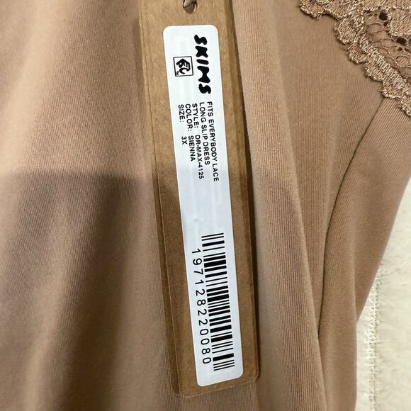 Skims Fits Everybody Lace Long Slip Dress Sienna Size 3X Could Fit XL NWT - Picture 10 of 10